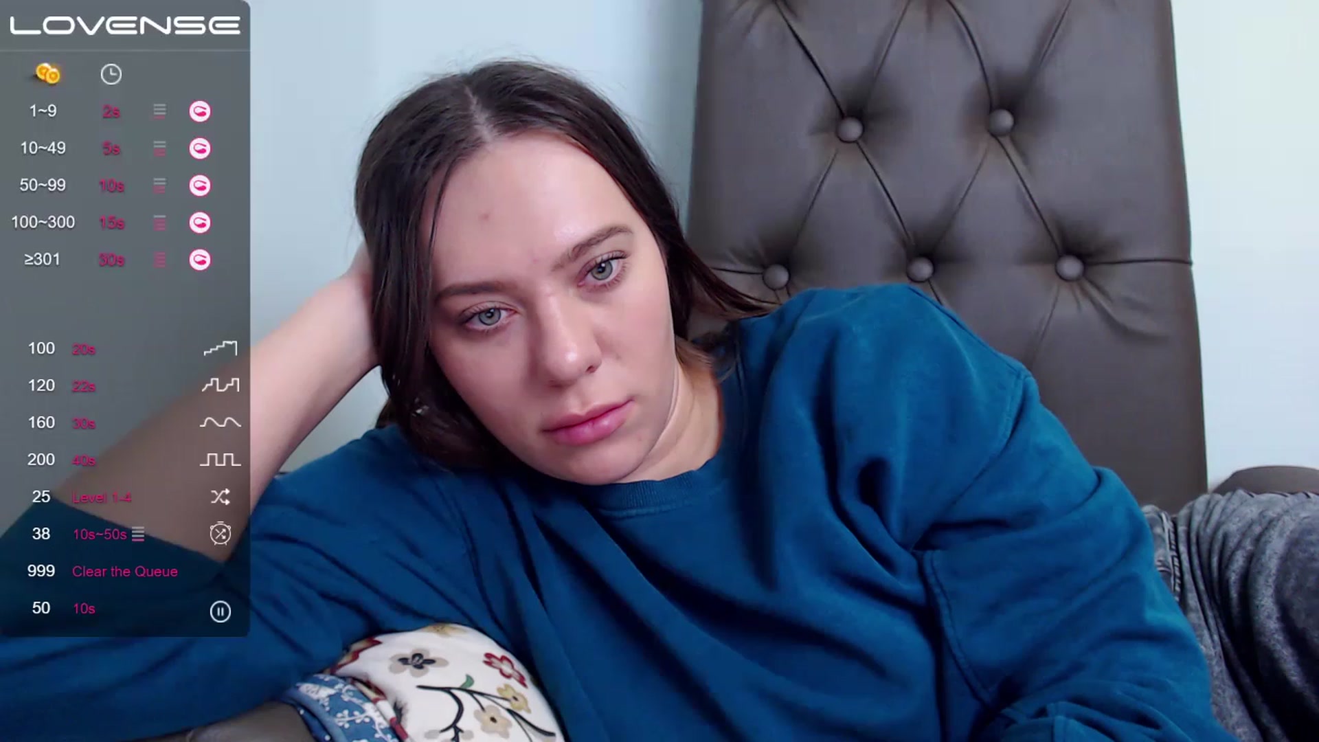 Gallery image thumbnail from Nicole_Kramm's myfreecams stream on, 03/25/2023, 12:03 image 3 of 20