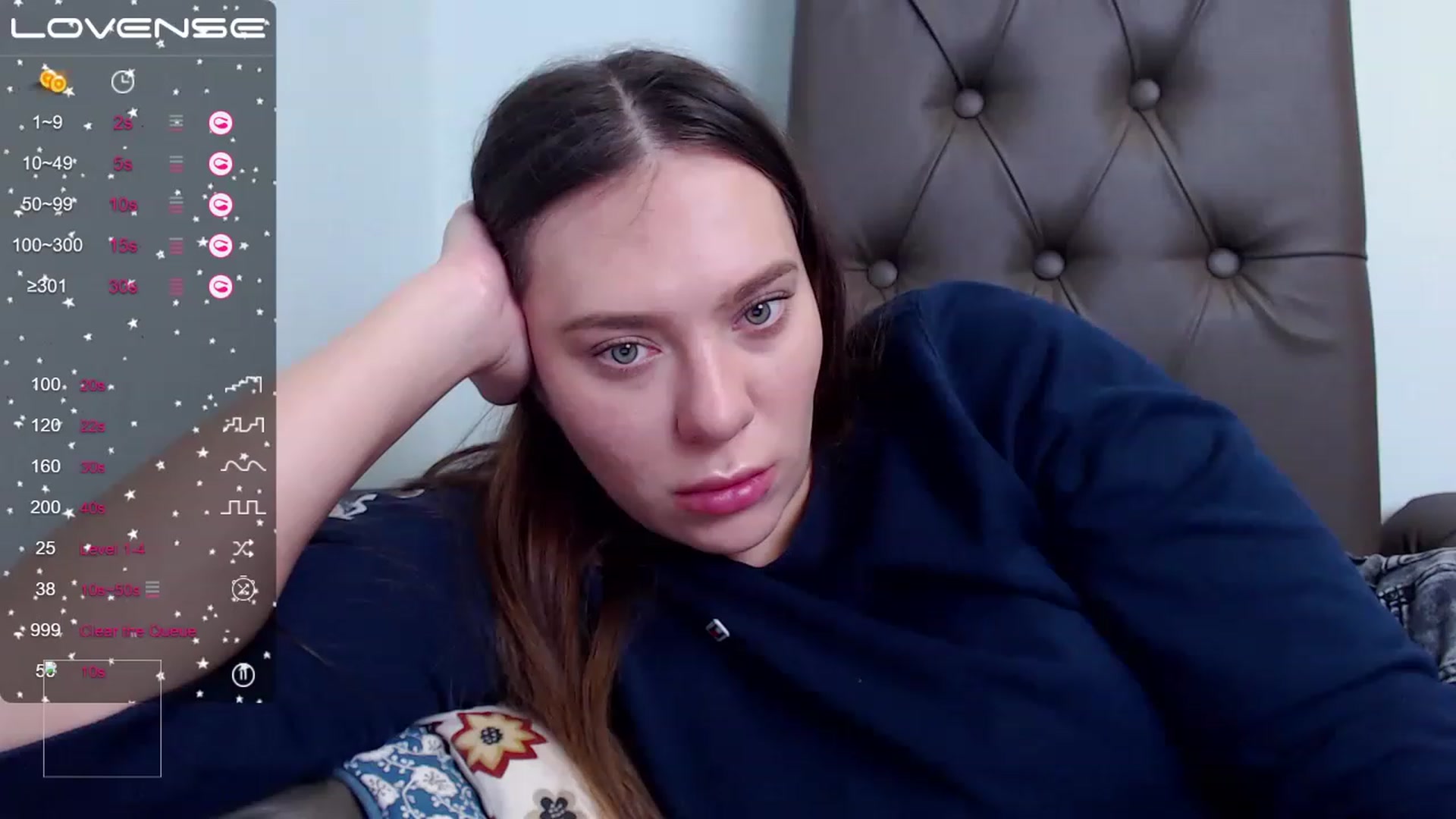 Gallery image thumbnail from Nicole_Kramm's myfreecams stream on, 03/27/2023, 09:34 image 14 of 20