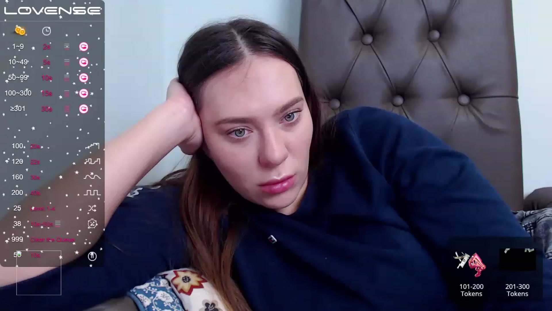 Gallery image thumbnail from Nicole_Kramm's myfreecams stream on, 03/27/2023, 09:34 image 13 of 20