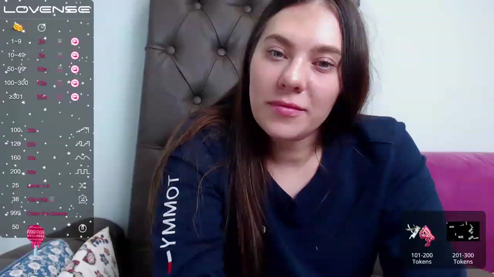 Gallery image thumbnail from Nicole_Kramm's myfreecams stream on, 03/27/2023, 15:17 image 15 of 20