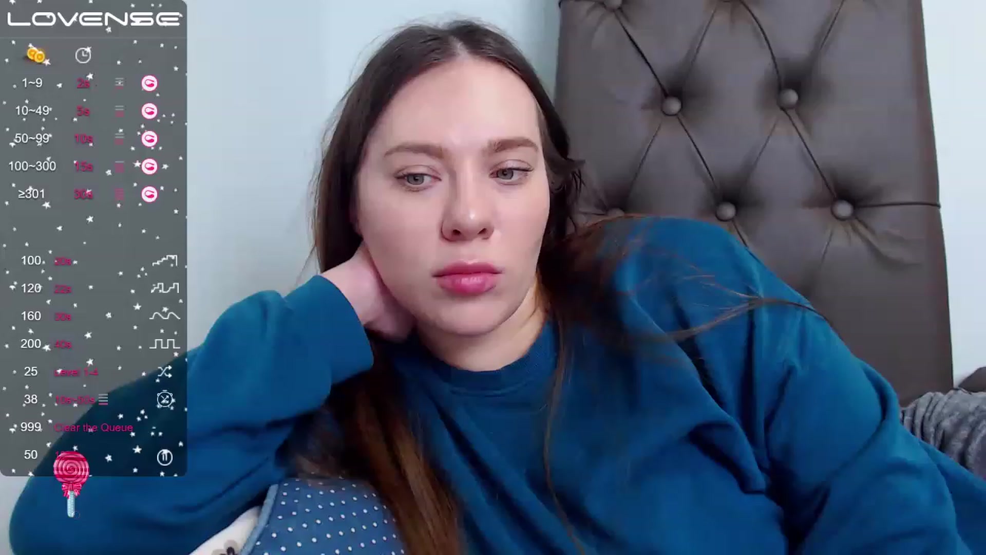 Gallery image thumbnail from Nicole_Kramm's myfreecams stream on, 03/28/2023, 12:49 image 9 of 20