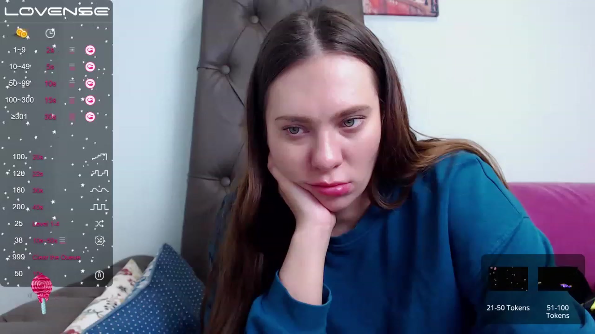 Gallery image thumbnail from Nicole_Kramm's myfreecams stream on, 03/28/2023, 15:22 image 17 of 20