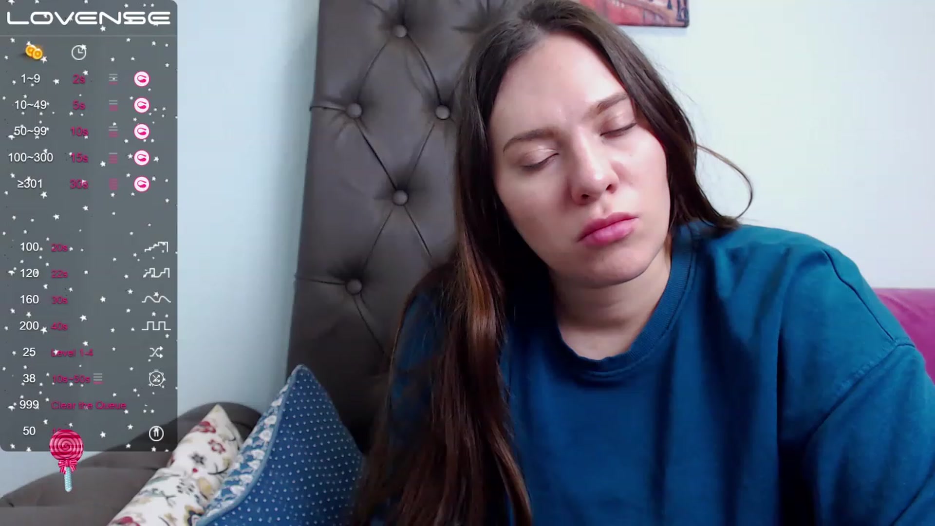 Gallery image thumbnail from Nicole_Kramm's myfreecams stream on, 03/28/2023, 15:22 image 9 of 20