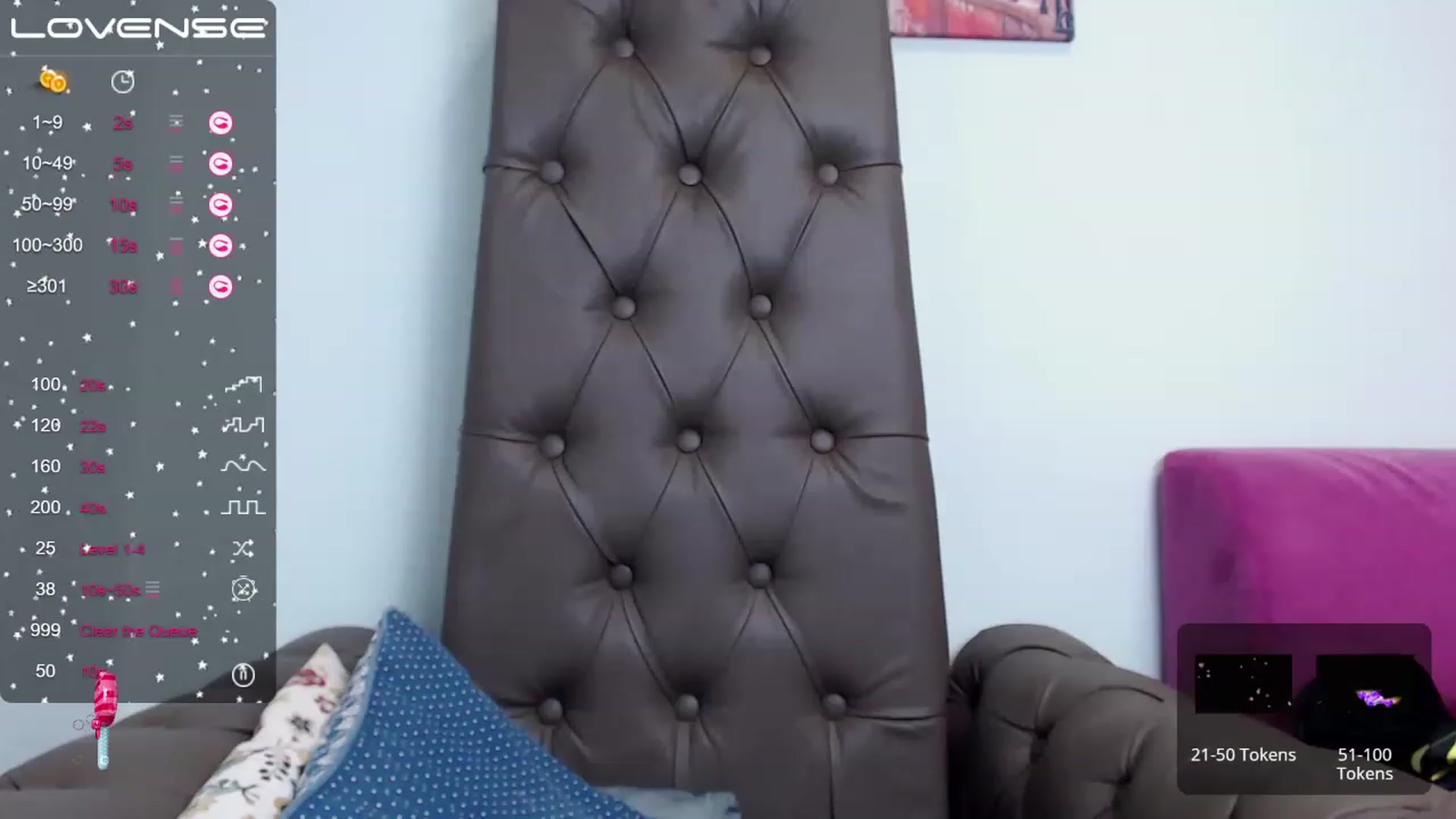 Gallery image thumbnail from Nicole_Kramm's myfreecams stream on, 03/28/2023, 15:22 image 11 of 20