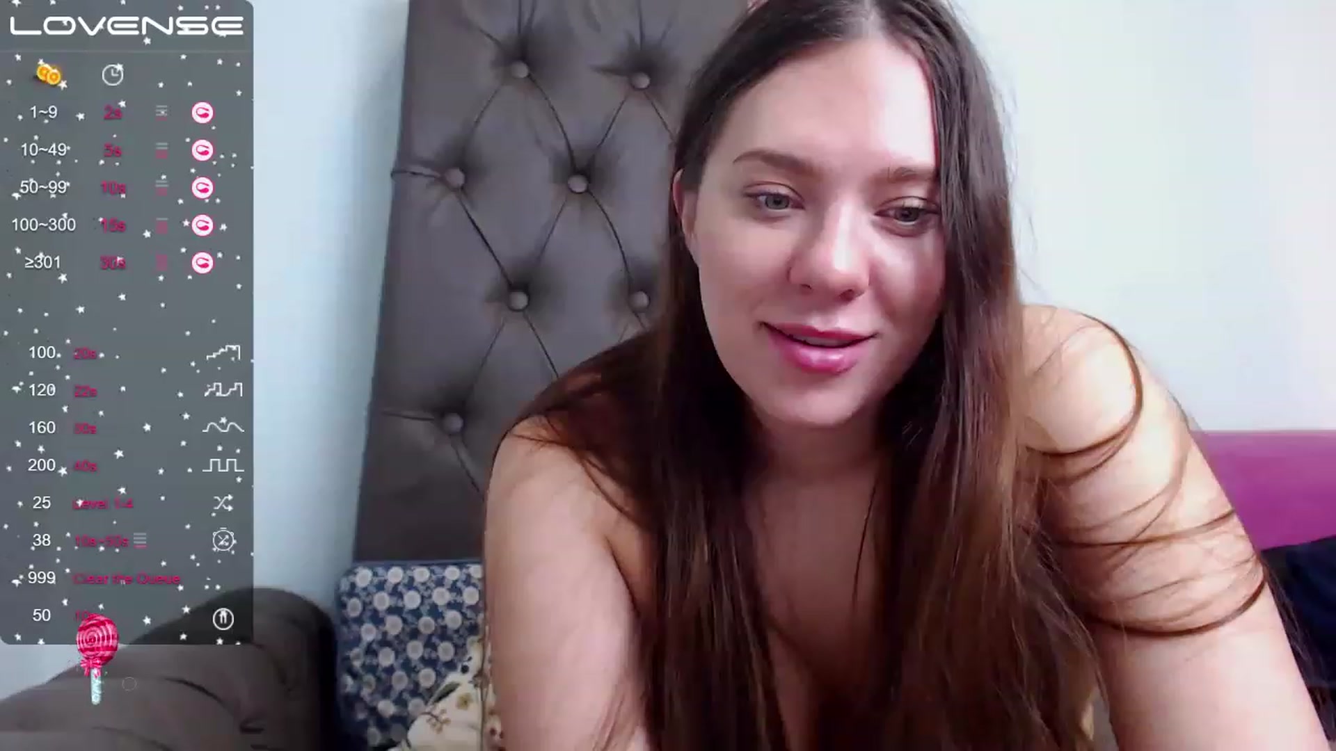 Gallery image thumbnail from Nicole_Kramm's myfreecams stream on, 03/31/2023, 10:41 image 16 of 20