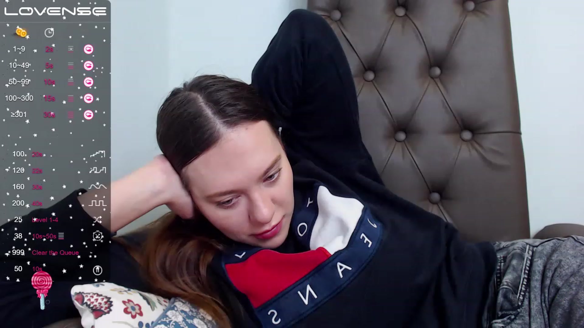 Gallery image thumbnail from Nicole_Kramm's myfreecams stream on, 04/06/2023, 10:54 image 8 of 20