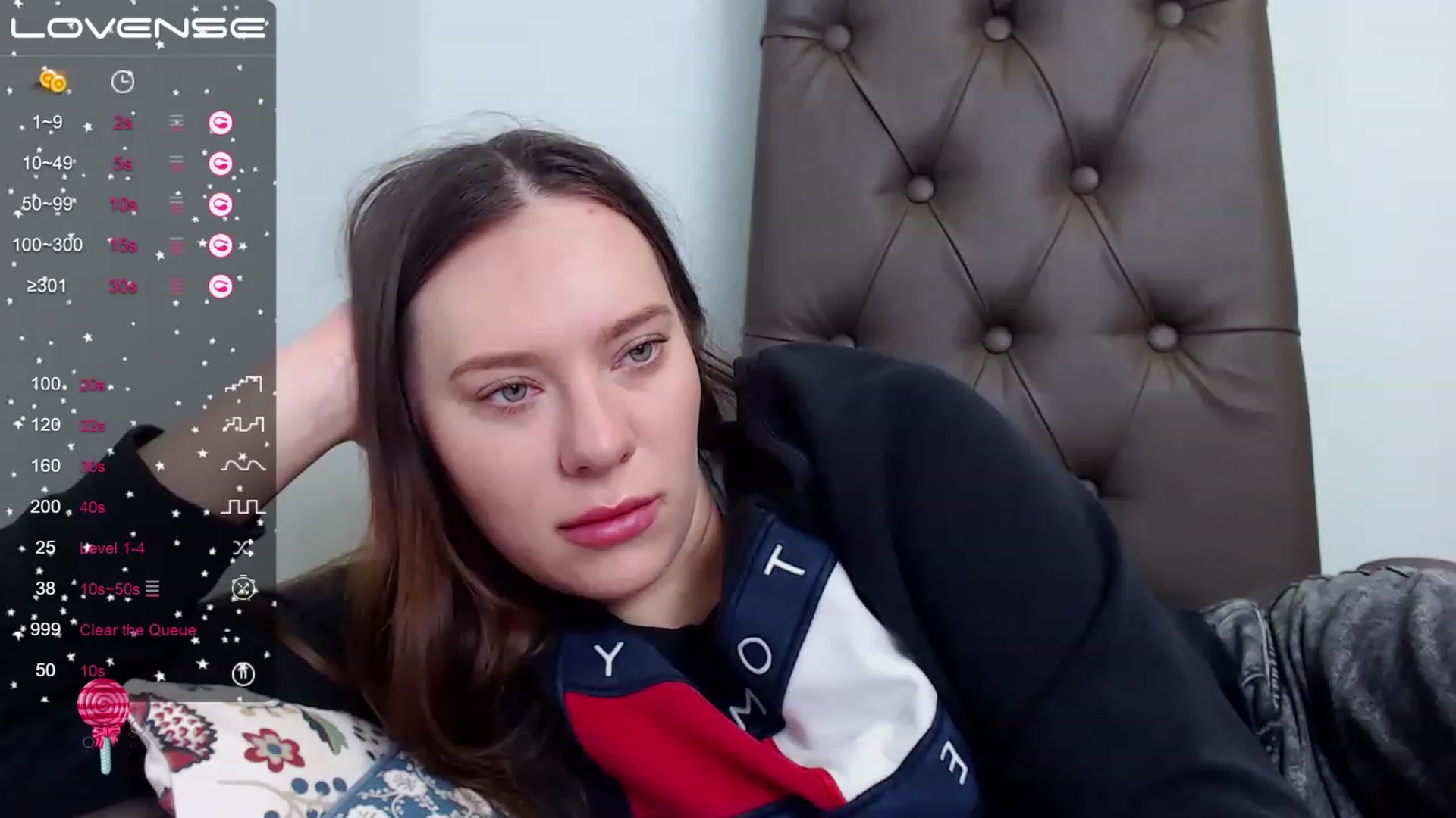 Gallery image thumbnail from Nicole_Kramm's myfreecams stream on, 04/06/2023, 10:54 image 2 of 20