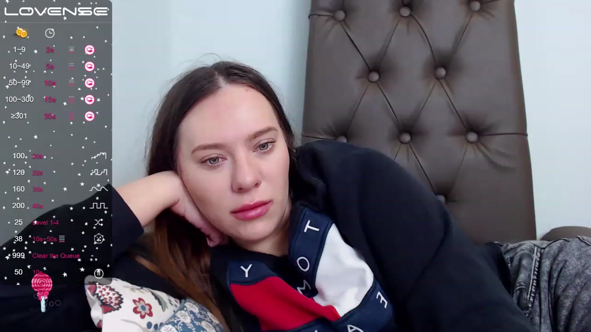 Gallery image thumbnail from Nicole_Kramm's myfreecams stream on, 04/06/2023, 10:54 image 3 of 20