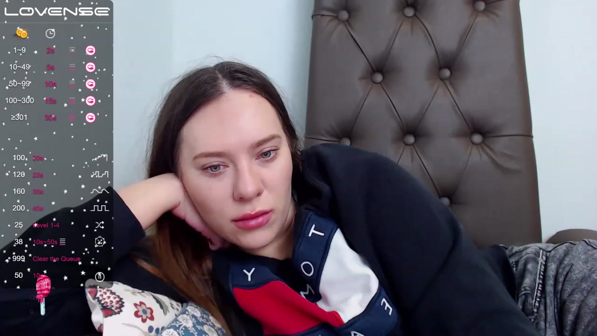 Gallery image thumbnail from Nicole_Kramm's myfreecams stream on, 04/06/2023, 10:54 image 4 of 20