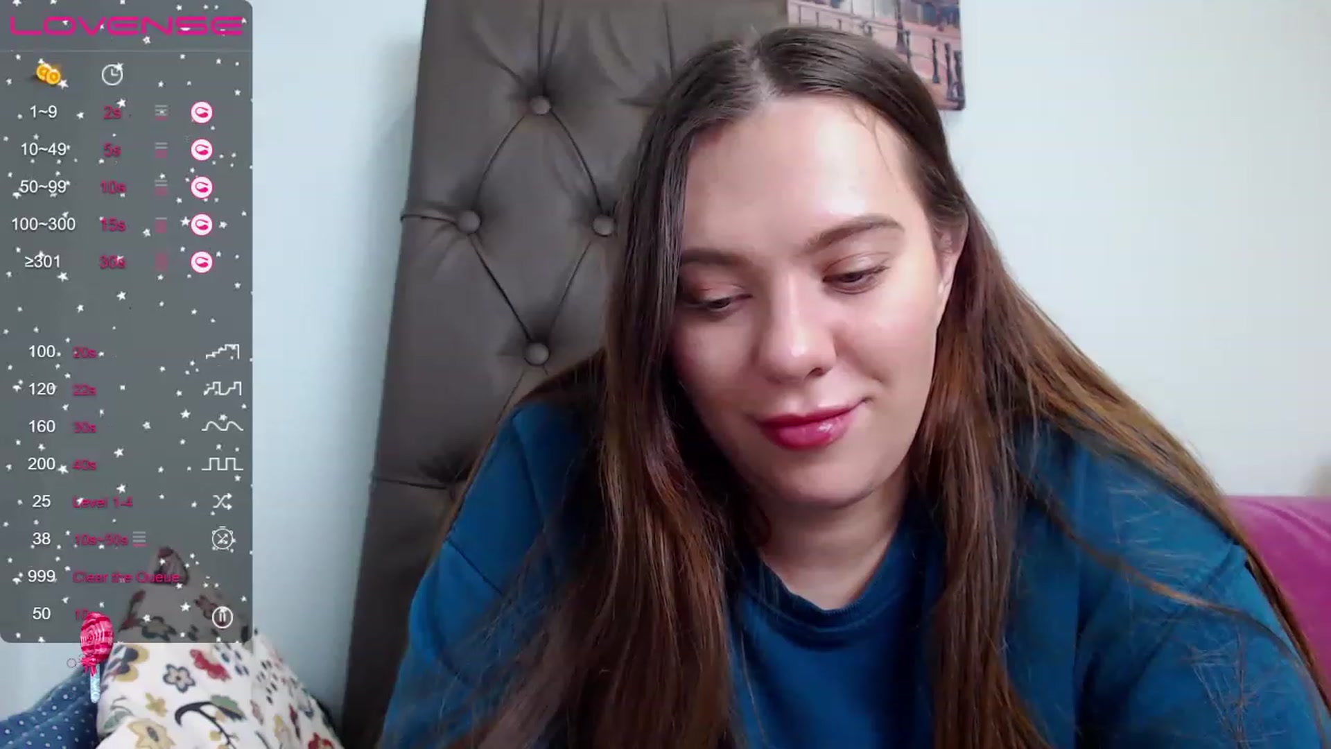 Gallery image thumbnail from Nicole_Kramm's myfreecams stream on, 04/15/2023, 15:03 image 9 of 20