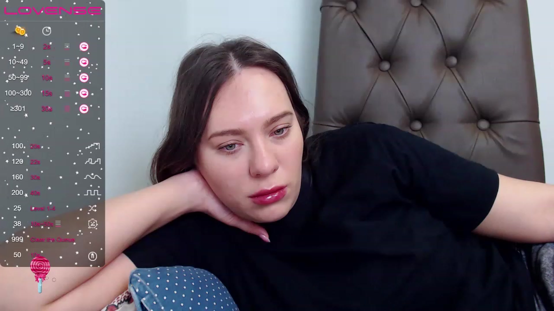 Gallery image thumbnail from Nicole_Kramm's myfreecams stream on, 04/16/2023, 07:44 image 12 of 20