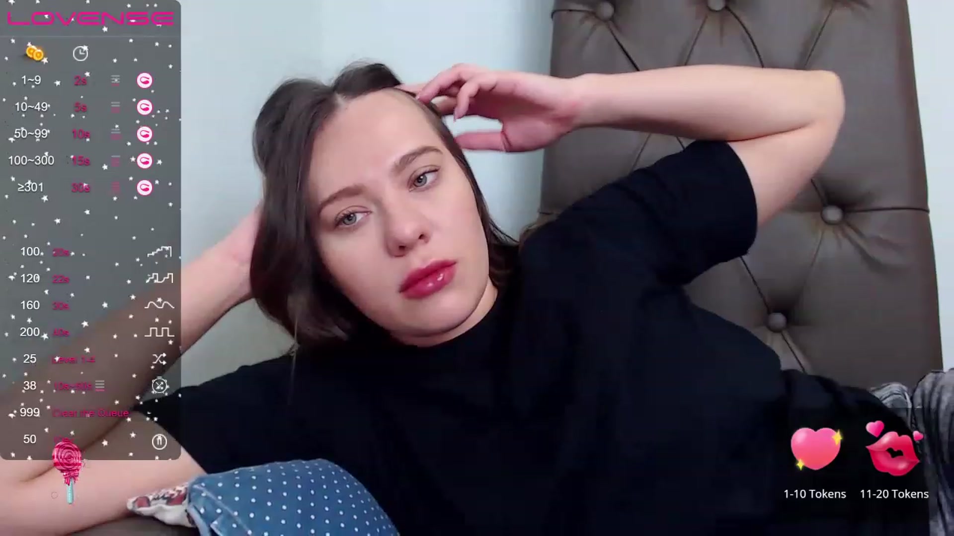 Gallery image thumbnail from Nicole_Kramm's myfreecams stream on, 04/16/2023, 07:44 image 9 of 20