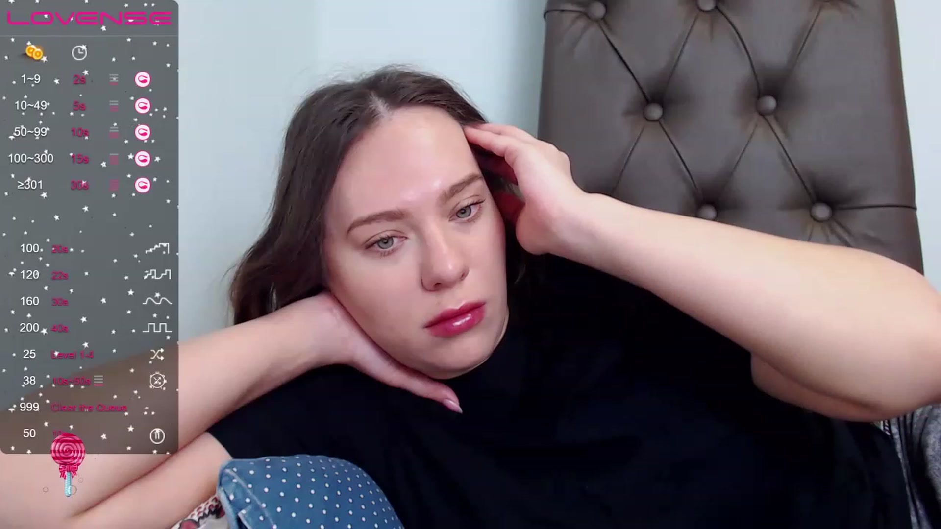 Gallery image thumbnail from Nicole_Kramm's myfreecams stream on, 04/16/2023, 07:44 image 13 of 20