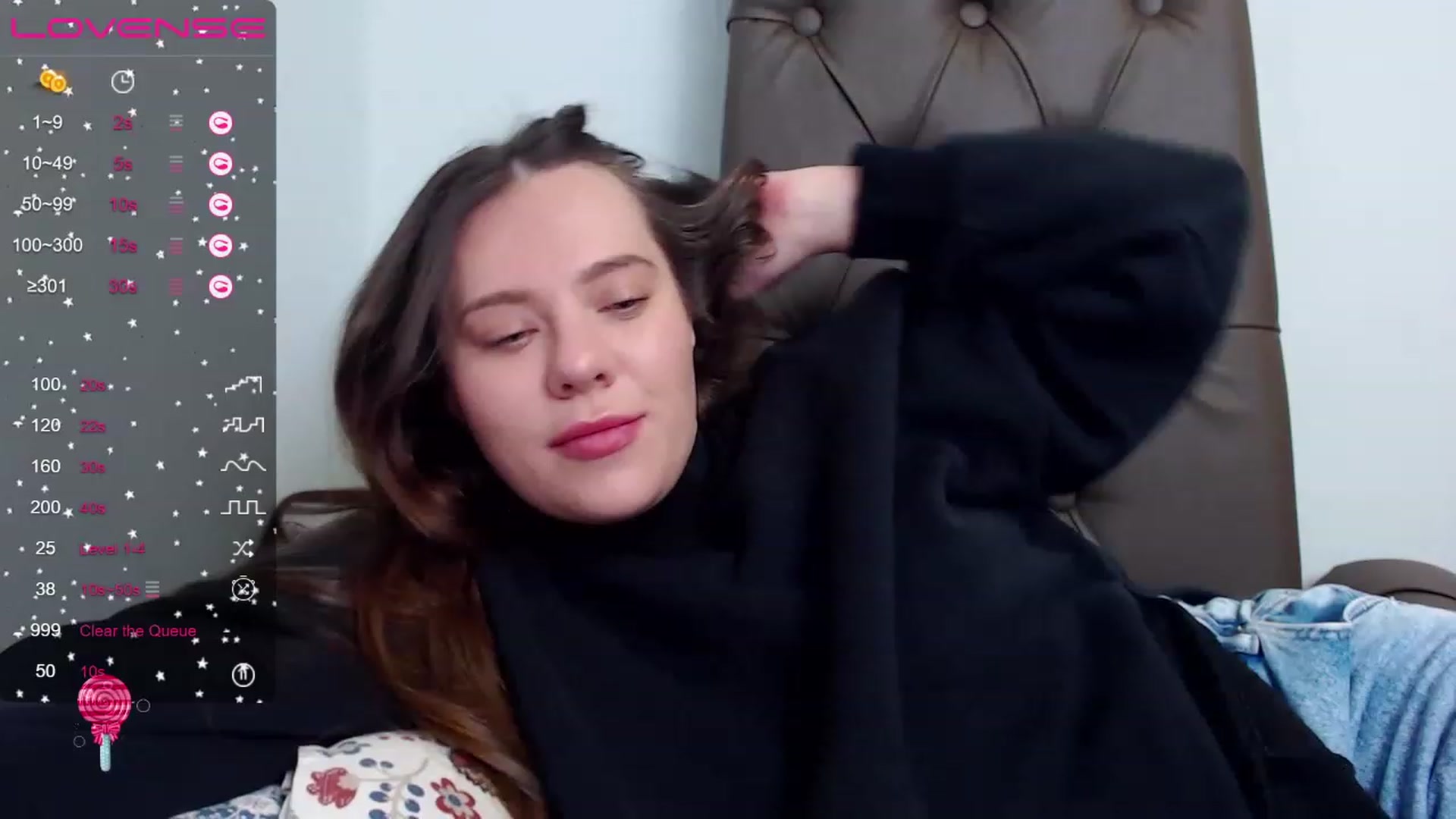 Gallery image thumbnail from Nicole_Kramm's myfreecams stream on, 04/17/2023, 07:26 image 1 of 20