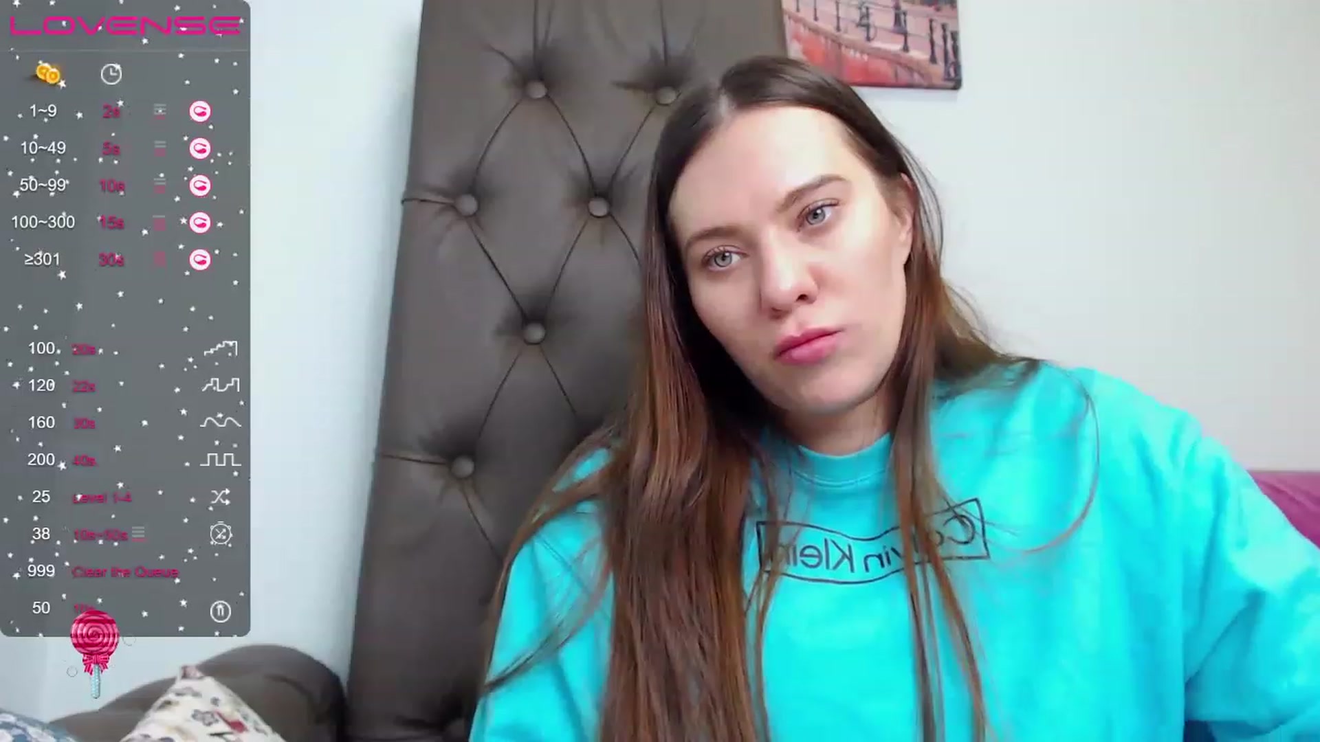 Gallery image thumbnail from Nicole_Kramm's myfreecams stream on, 04/19/2023, 11:21 image 14 of 20
