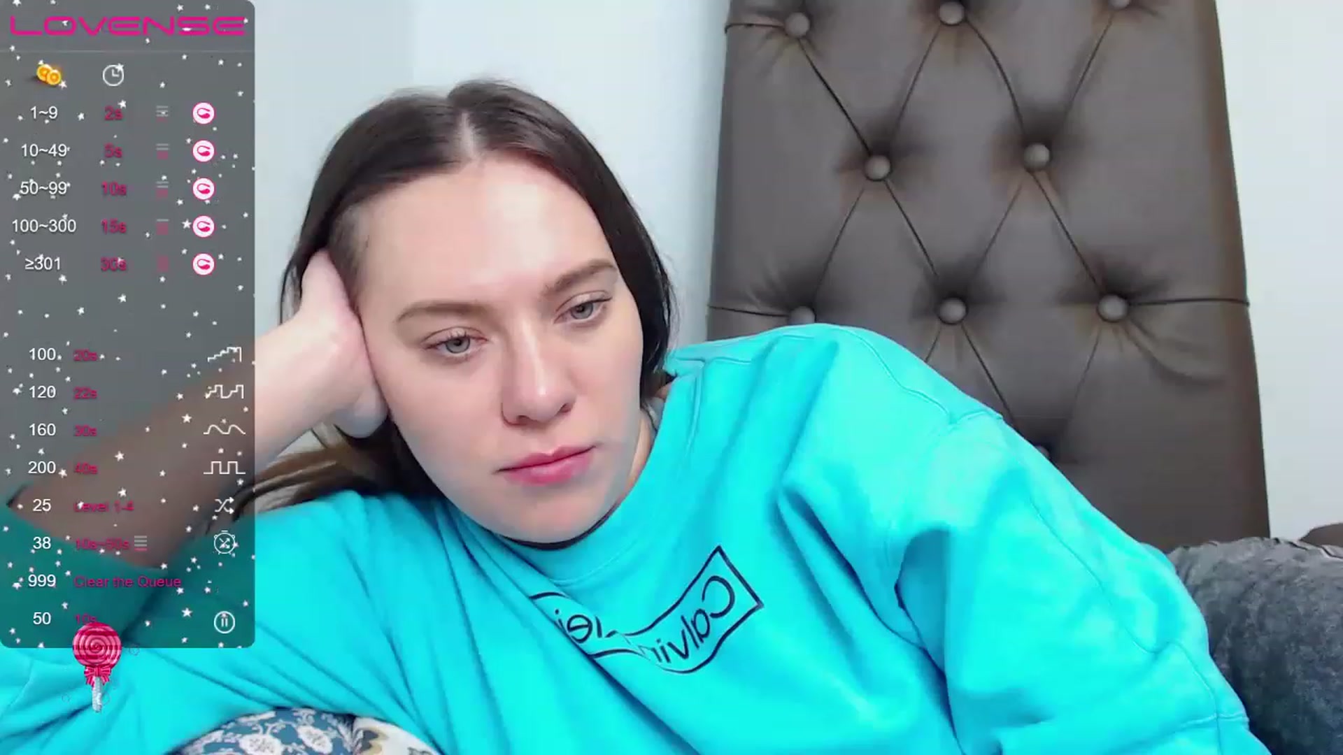 Gallery image thumbnail from Nicole_Kramm's myfreecams stream on, 04/19/2023, 11:21 image 4 of 20