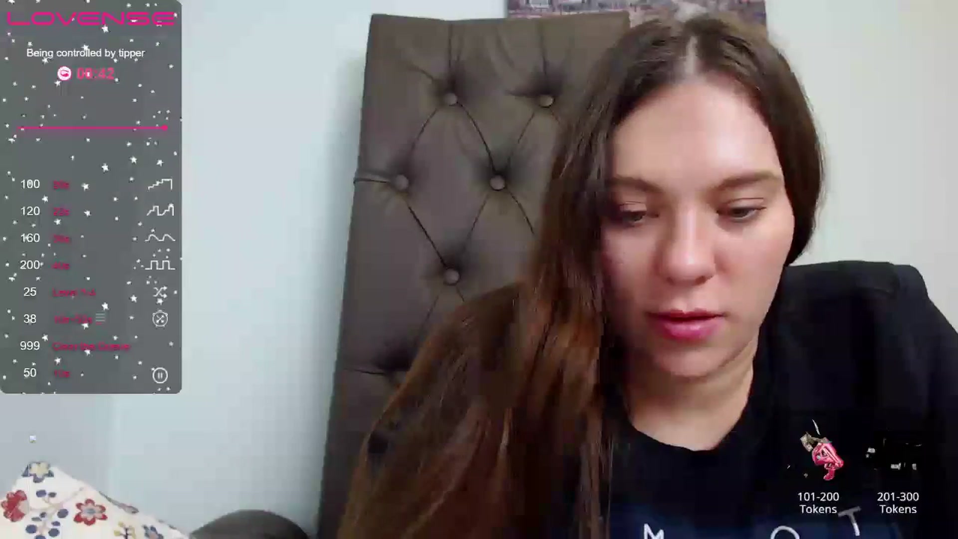 Gallery image thumbnail from Nicole_Kramm's myfreecams stream on, 04/21/2023, 12:21 image 16 of 20