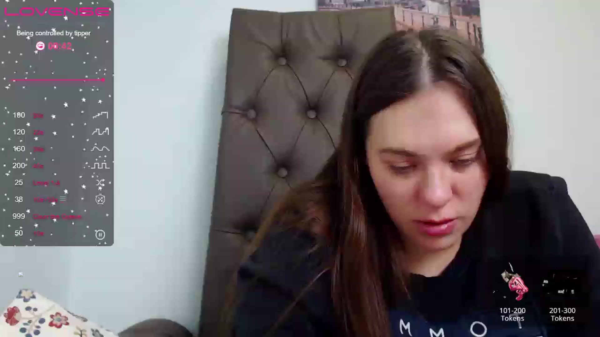 Gallery image thumbnail from Nicole_Kramm's myfreecams stream on, 04/21/2023, 12:21 image 10 of 20