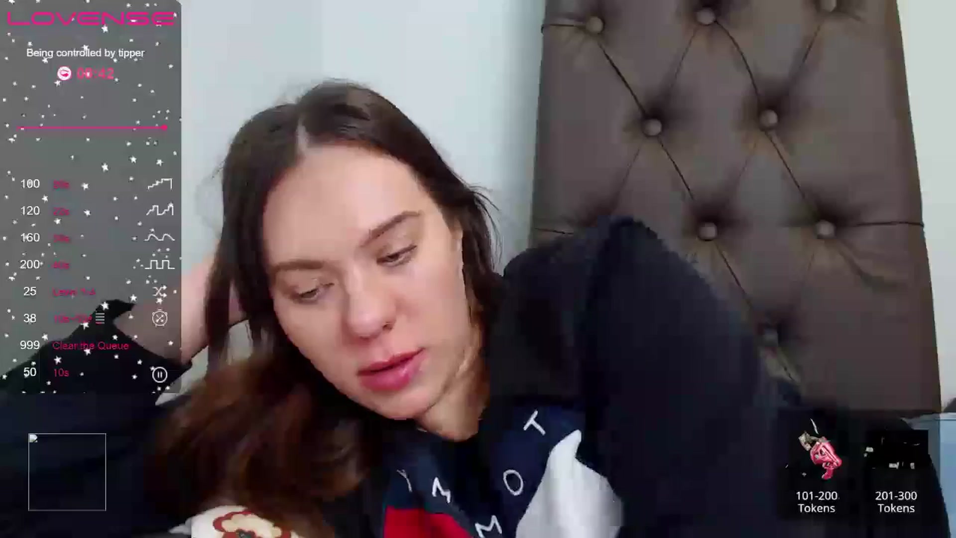 Gallery image thumbnail from Nicole_Kramm's myfreecams stream on, 04/21/2023, 12:21 image 7 of 20