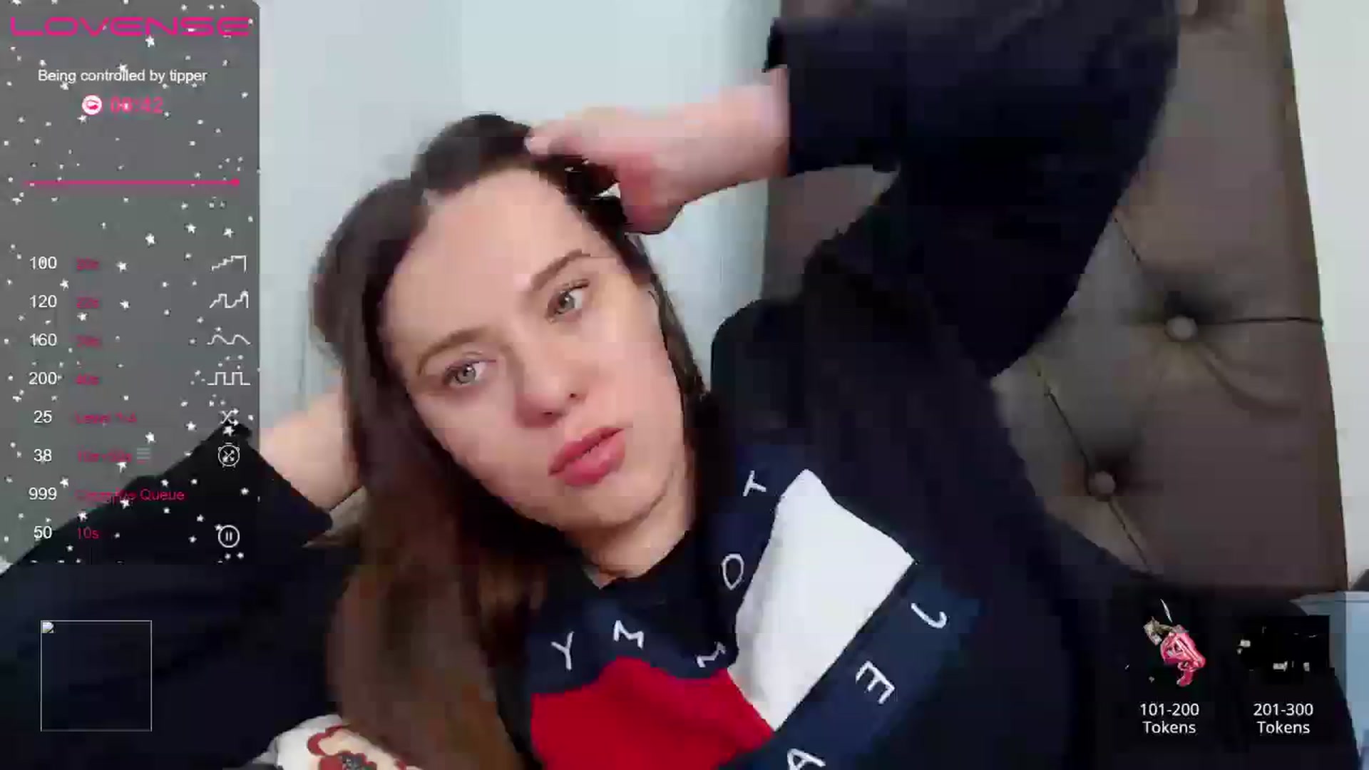 Gallery image thumbnail from Nicole_Kramm's myfreecams stream on, 04/21/2023, 12:21 image 2 of 20