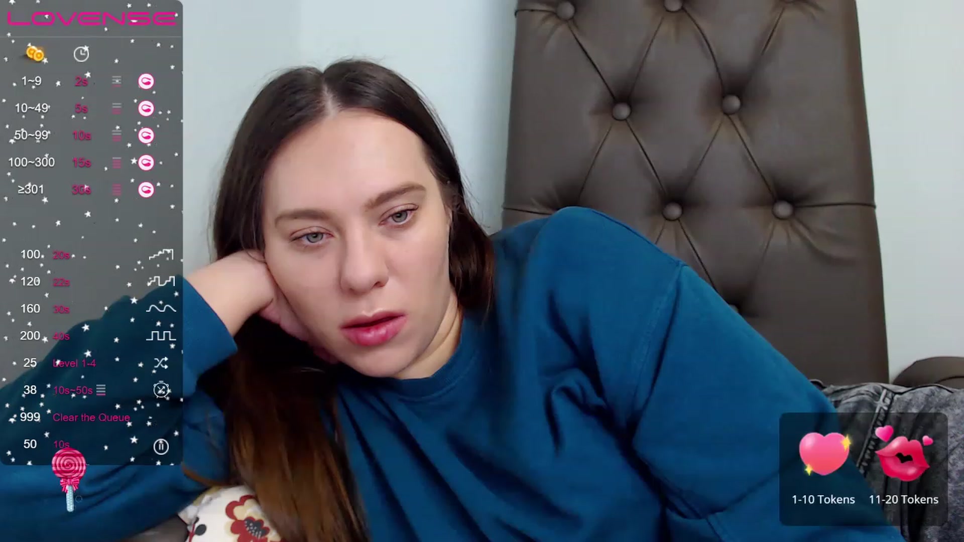 Gallery image thumbnail from Nicole_Kramm's myfreecams stream on, 04/22/2023, 10:11 image 14 of 20