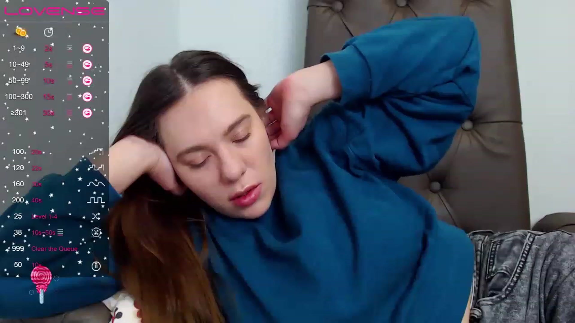 Gallery image thumbnail from Nicole_Kramm's myfreecams stream on, 04/22/2023, 10:11 image 19 of 20