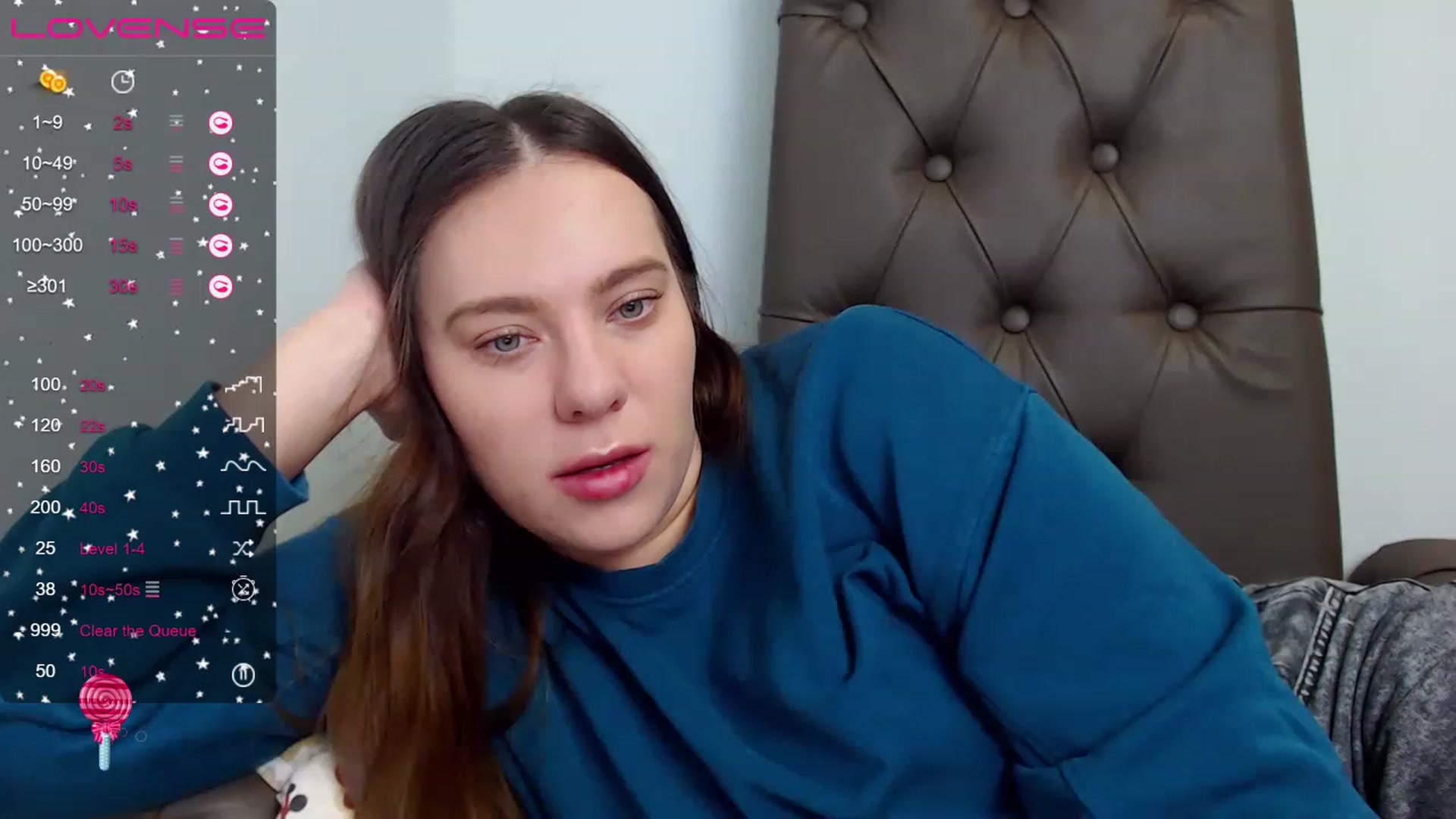 Gallery image thumbnail from Nicole_Kramm's myfreecams stream on, 04/22/2023, 10:11 image 10 of 20