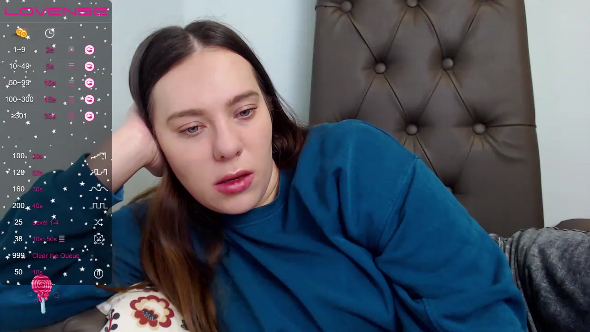 Gallery image thumbnail from Nicole_Kramm's myfreecams stream on, 04/22/2023, 10:11 image 1 of 20