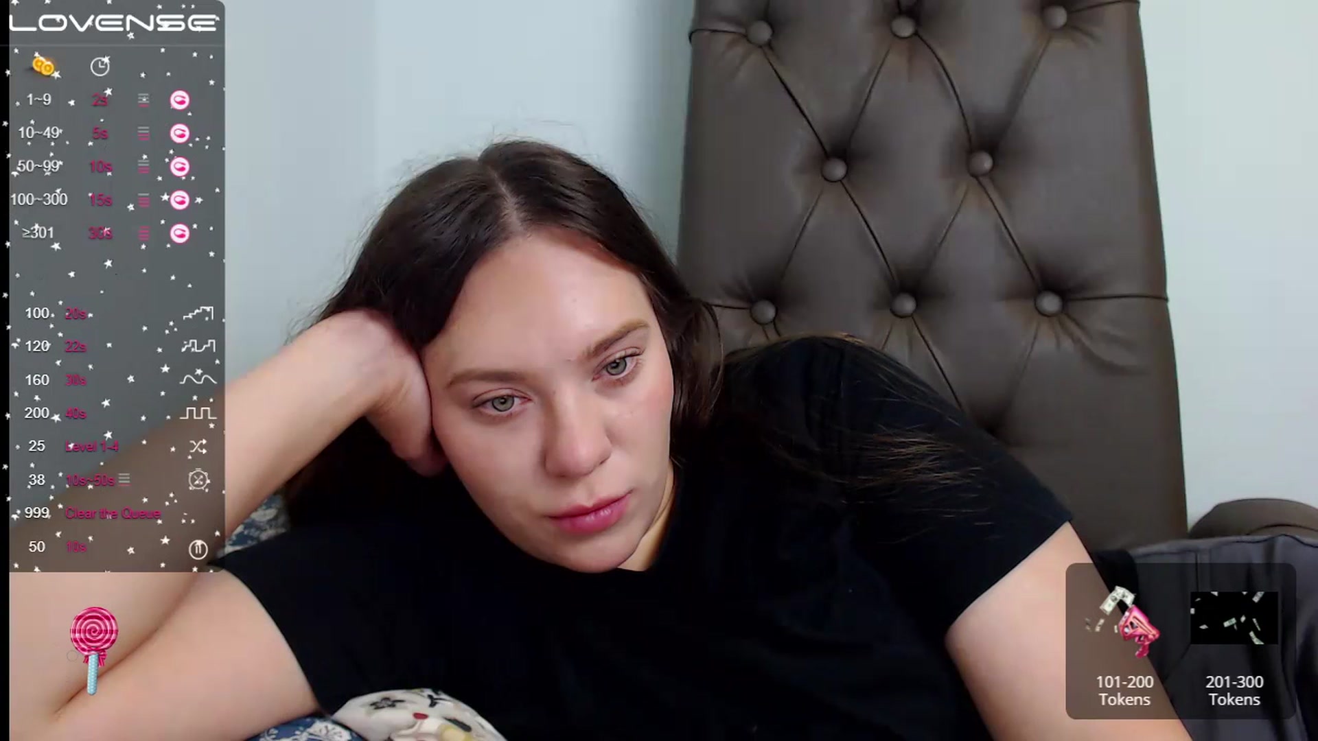 Gallery image thumbnail from Nicole_Kramm's myfreecams stream on, 07/18/2023, 13:34 image 1 of 20