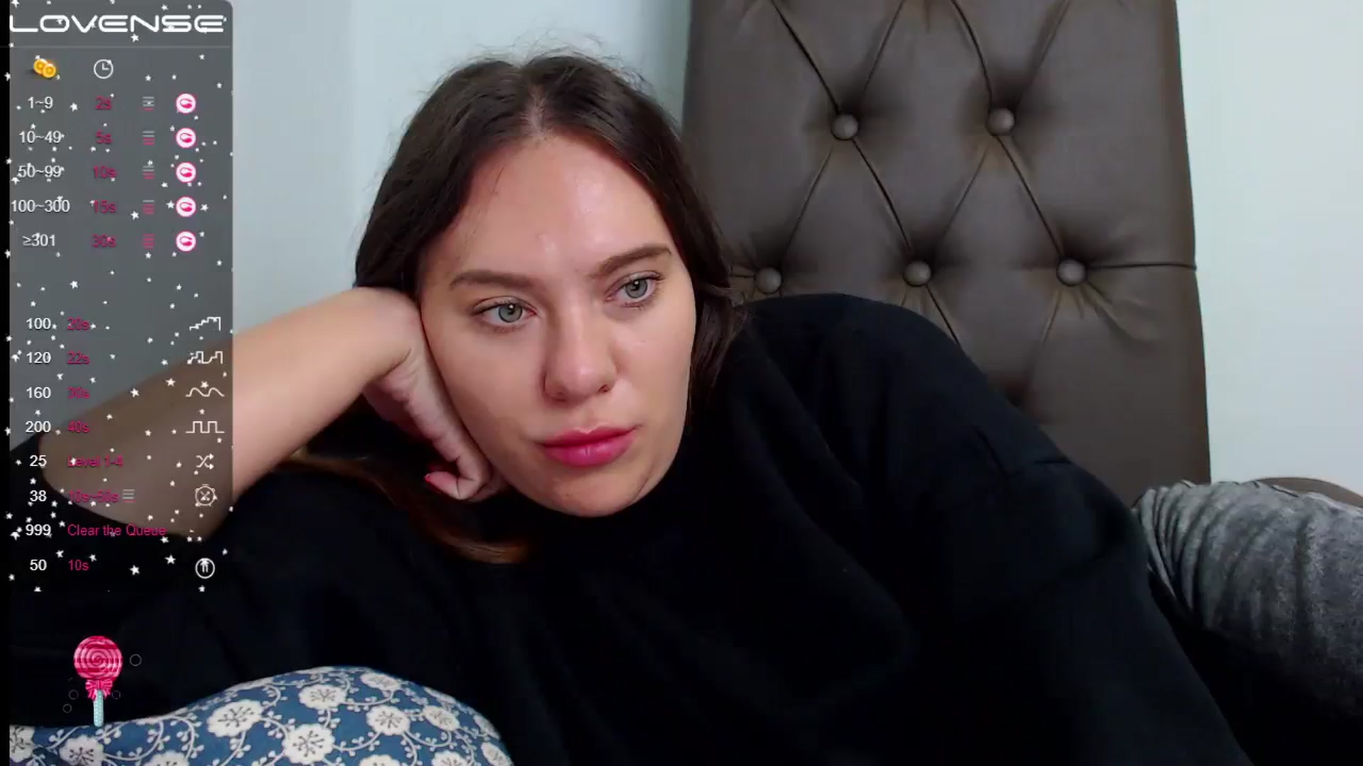 Gallery image thumbnail from Nicole_Kramm's myfreecams stream on, 08/13/2023, 12:23 image 10 of 20