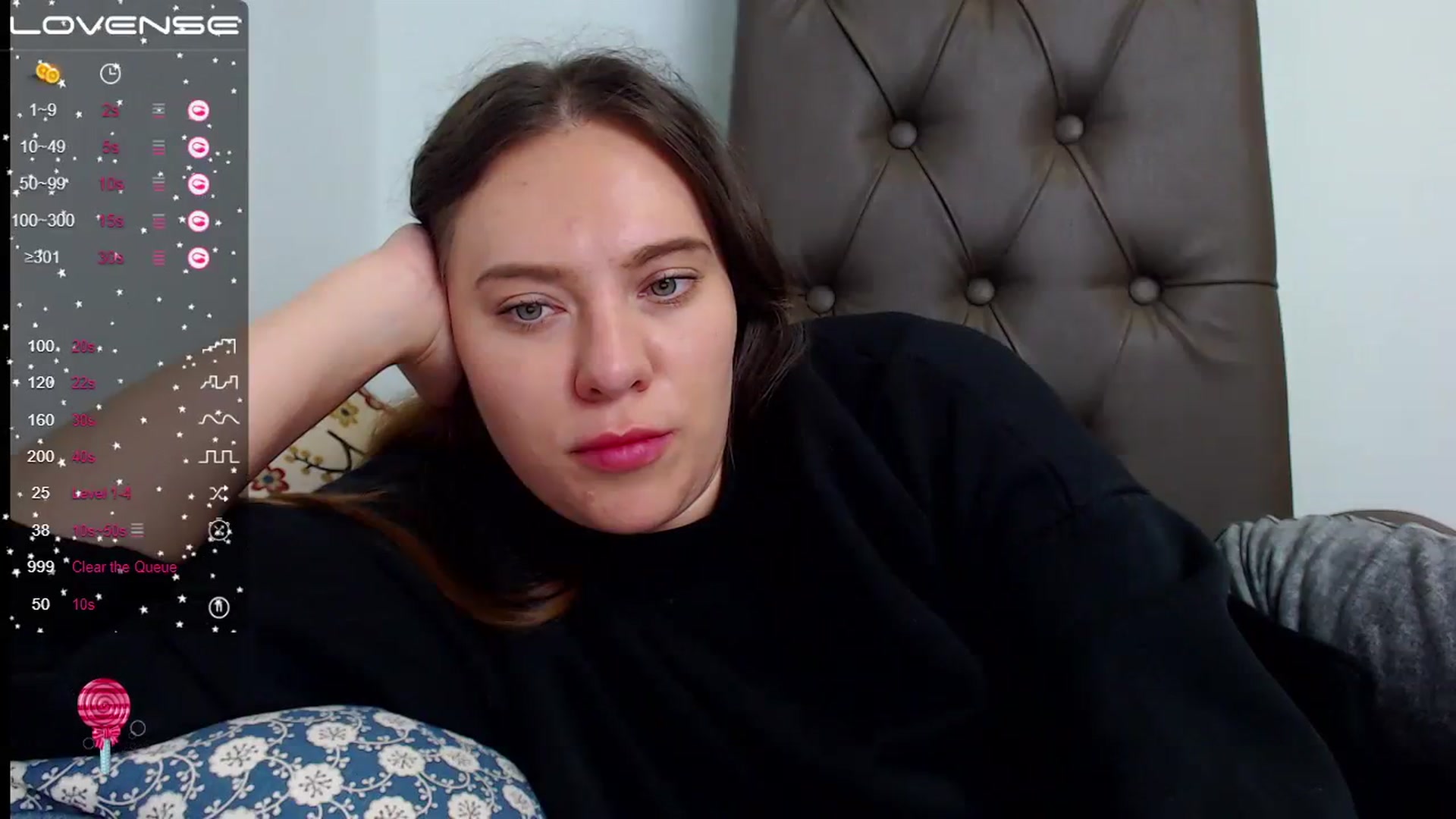 Gallery image thumbnail from Nicole_Kramm's myfreecams stream on, 08/13/2023, 12:23 image 4 of 20