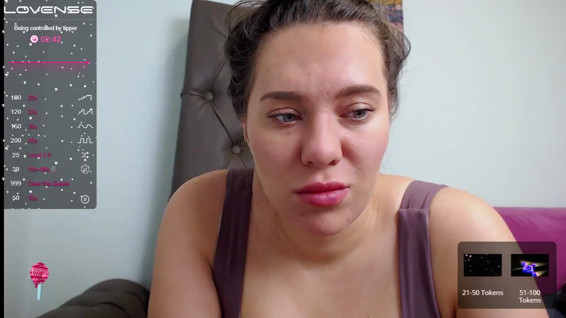 Gallery image thumbnail from Nicole_Kramm's myfreecams stream on, 08/14/2023, 08:39 image 12 of 20