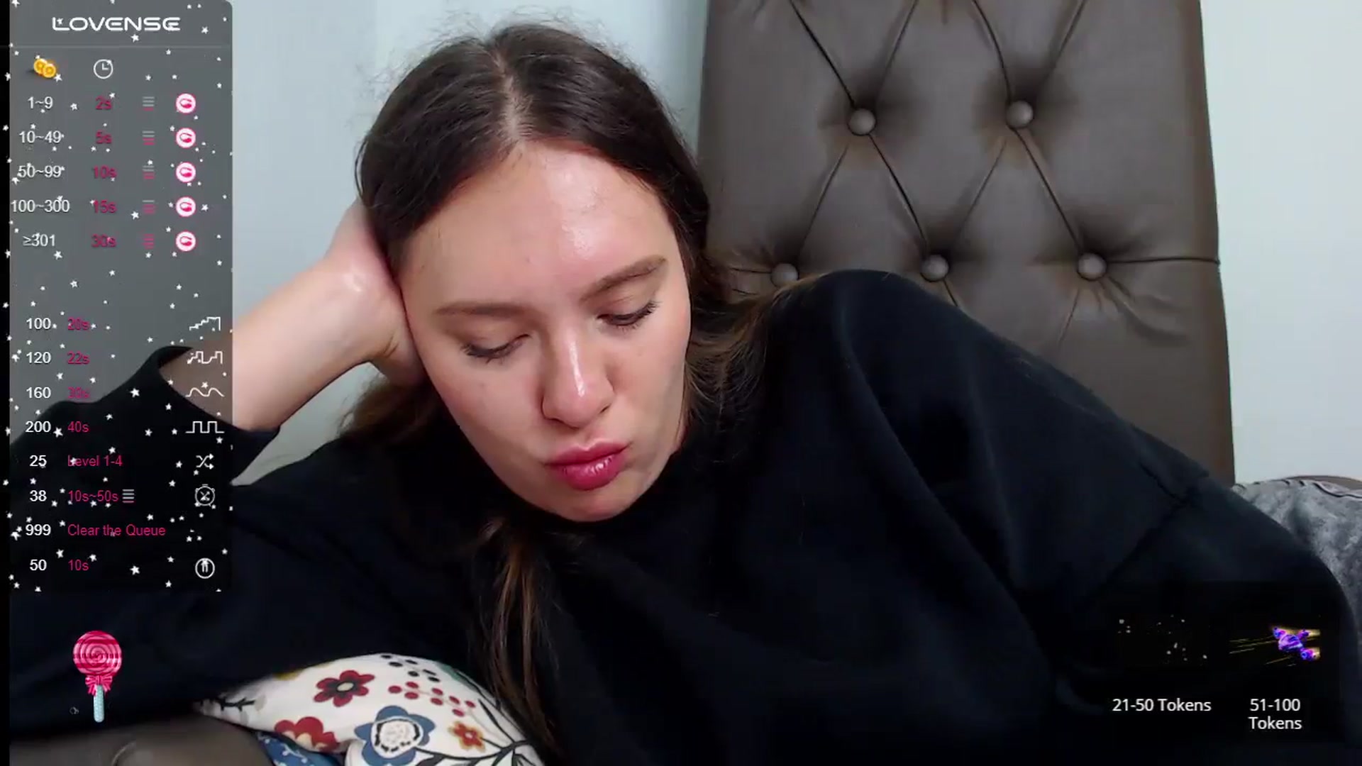 Gallery image thumbnail from Nicole_Kramm's myfreecams stream on, 08/18/2023, 12:11 image 3 of 20