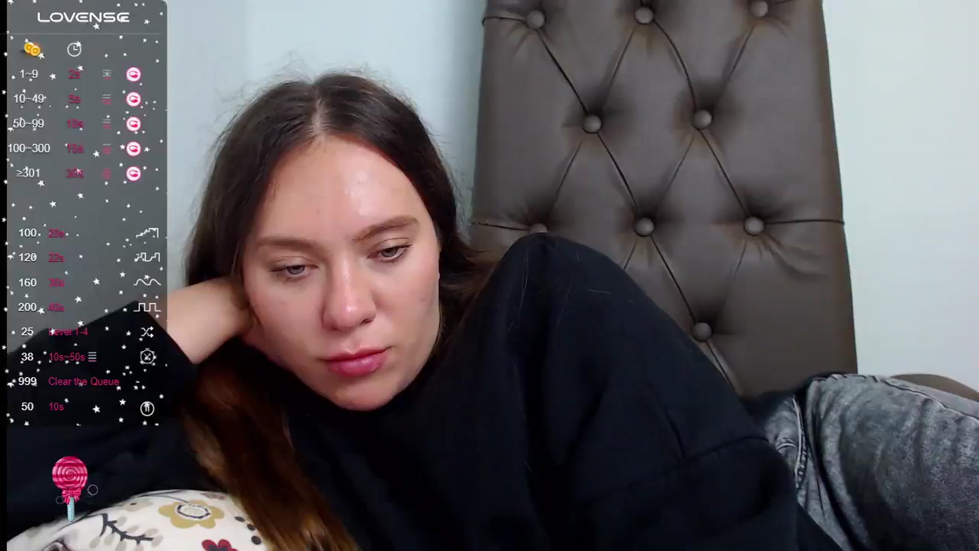 Gallery image thumbnail from Nicole_Kramm's myfreecams stream on, 08/18/2023, 12:11 image 17 of 20