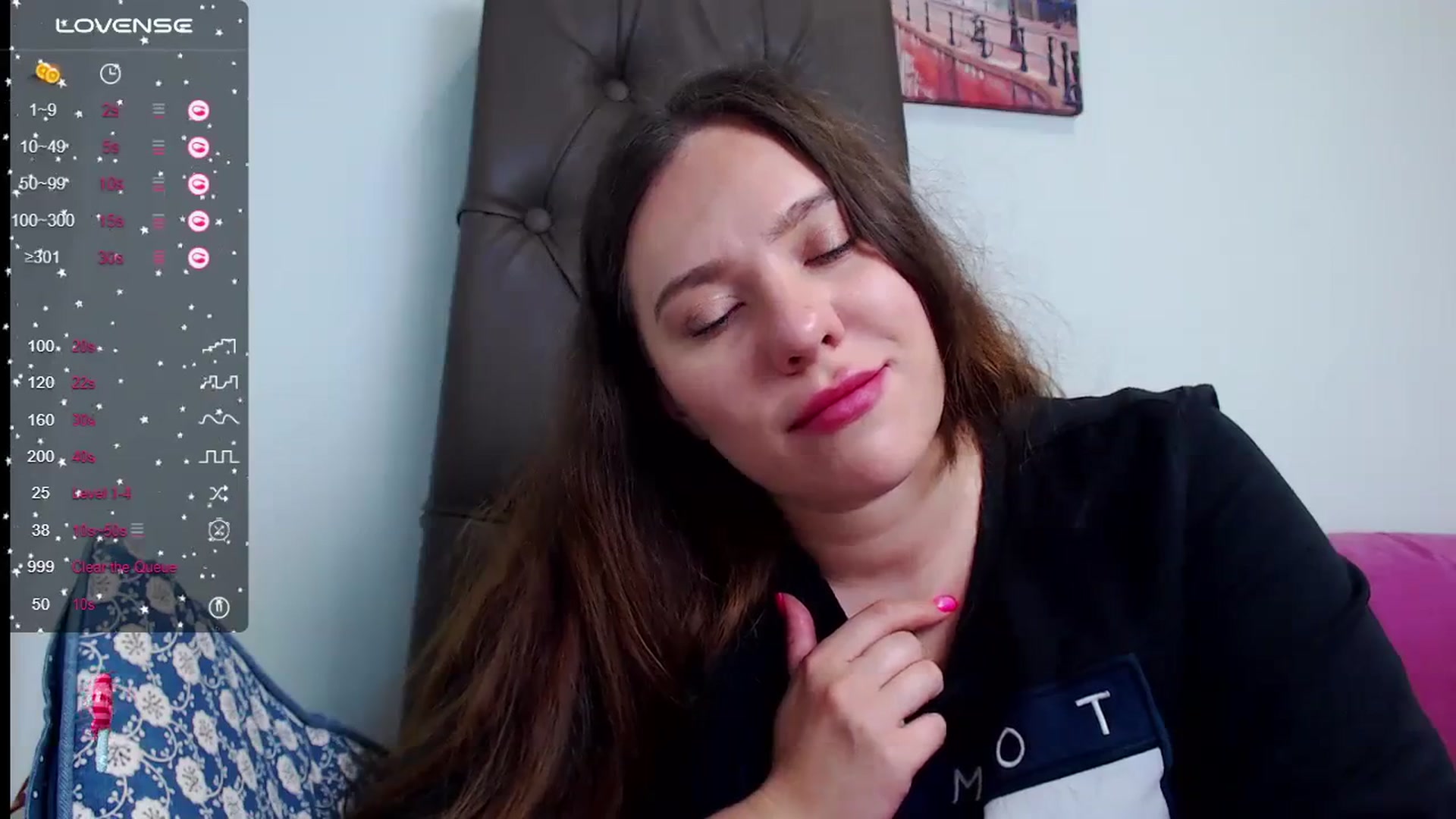 Gallery image thumbnail from Nicole_Kramm's myfreecams stream on, 08/28/2023, 09:23 image 13 of 20