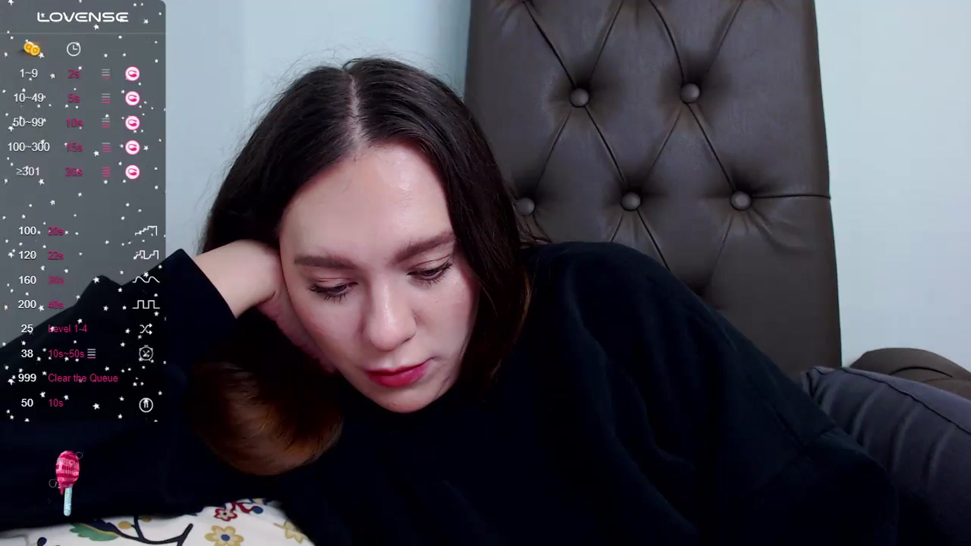 Gallery image thumbnail from Nicole_Kramm's myfreecams stream on, 10/30/2023, 13:49 image 9 of 20