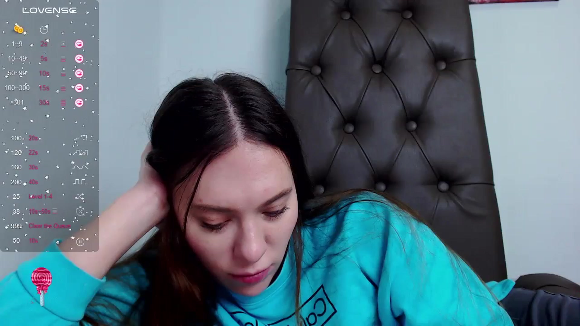 Gallery image thumbnail from Nicole_Kramm's myfreecams stream on, 12/17/2023, 11:36 image 8 of 20