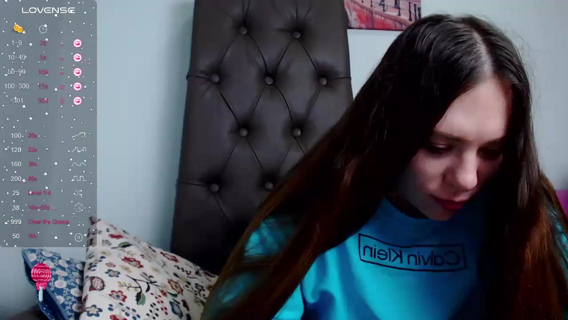 Gallery image thumbnail from Nicole_Kramm's myfreecams stream on, 12/17/2023, 11:36 image 1 of 20