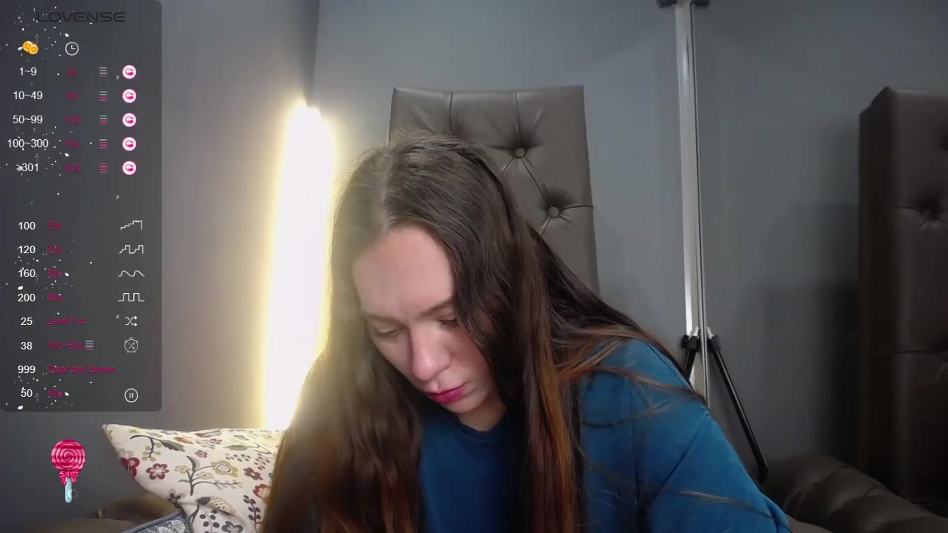 Gallery image thumbnail from Nicole_Kramm's myfreecams stream on, 01/28/2024, 14:06 image 9 of 20