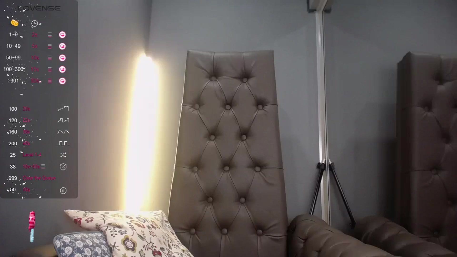Gallery image thumbnail from Nicole_Kramm's myfreecams stream on, 01/28/2024, 14:06 image 20 of 20