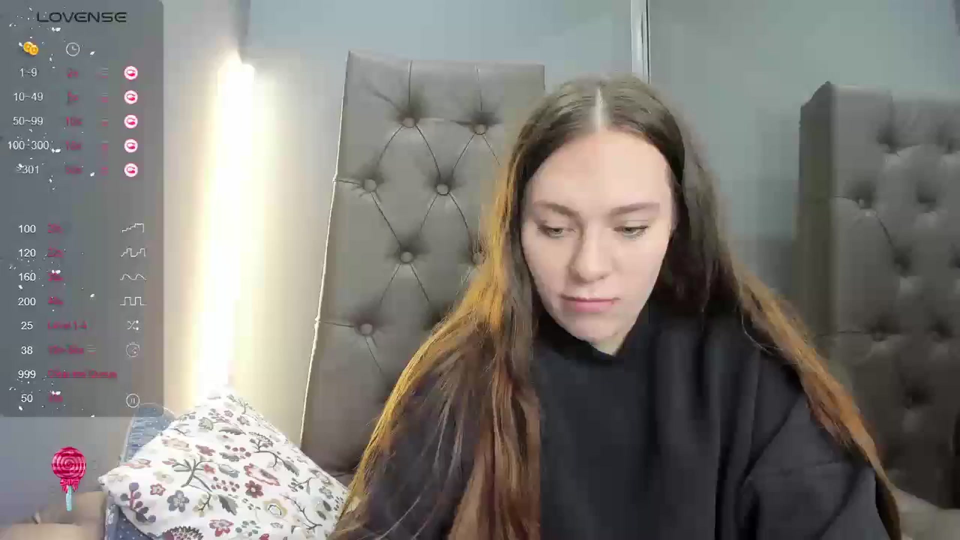 Gallery image thumbnail from Nicole_Kramm's myfreecams stream on, 02/20/2024, 11:30 image 15 of 20