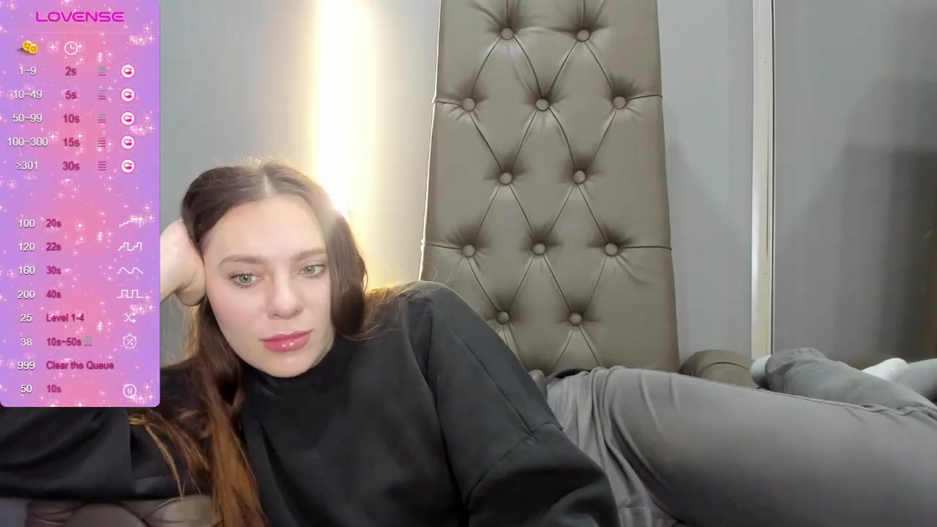 Gallery image thumbnail from Nicole_Kramm's myfreecams stream on, 03/11/2024, 10:43 image 8 of 20