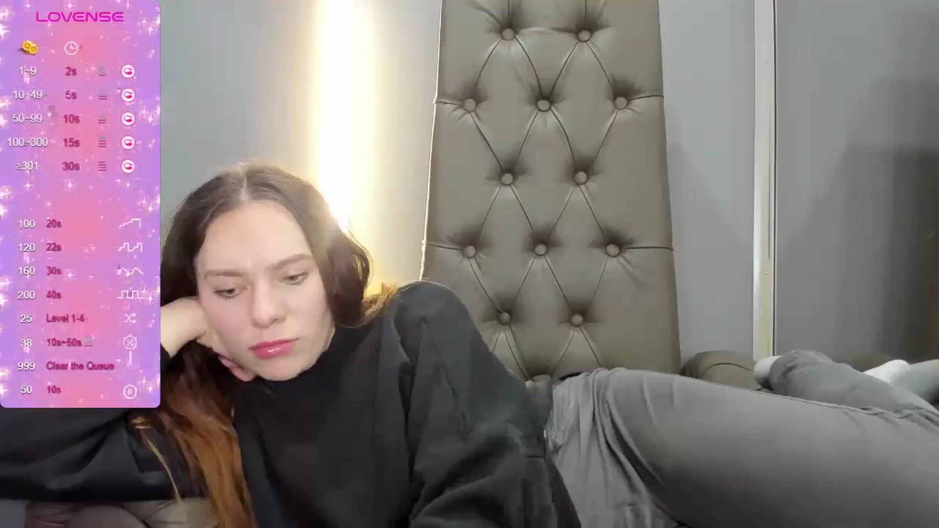 Gallery image thumbnail from Nicole_Kramm's myfreecams stream on, 03/11/2024, 10:43 image 13 of 20