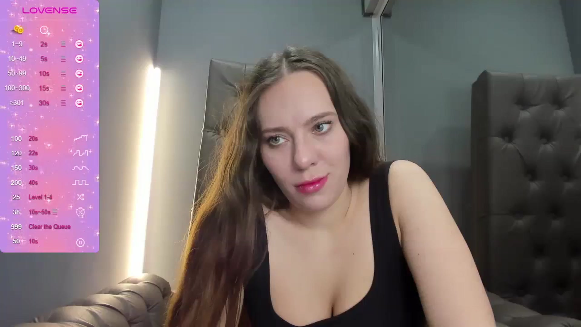 Gallery image thumbnail from Nicole_Kramm's myfreecams stream on, 03/21/2024, 14:20 image 19 of 20