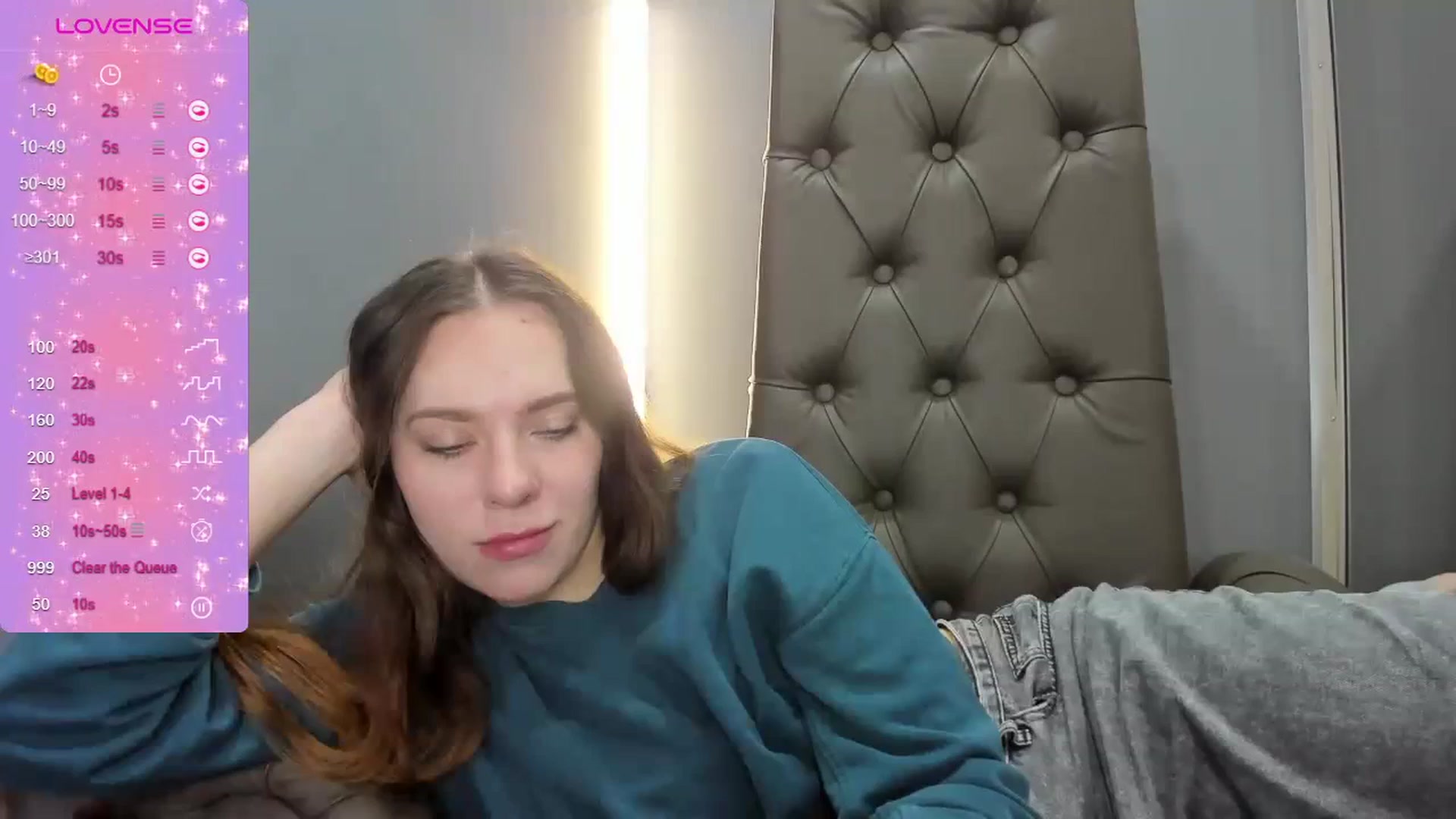 Gallery image thumbnail from Nicole_Kramm's myfreecams stream on, 03/28/2024, 10:46 image 1 of 20