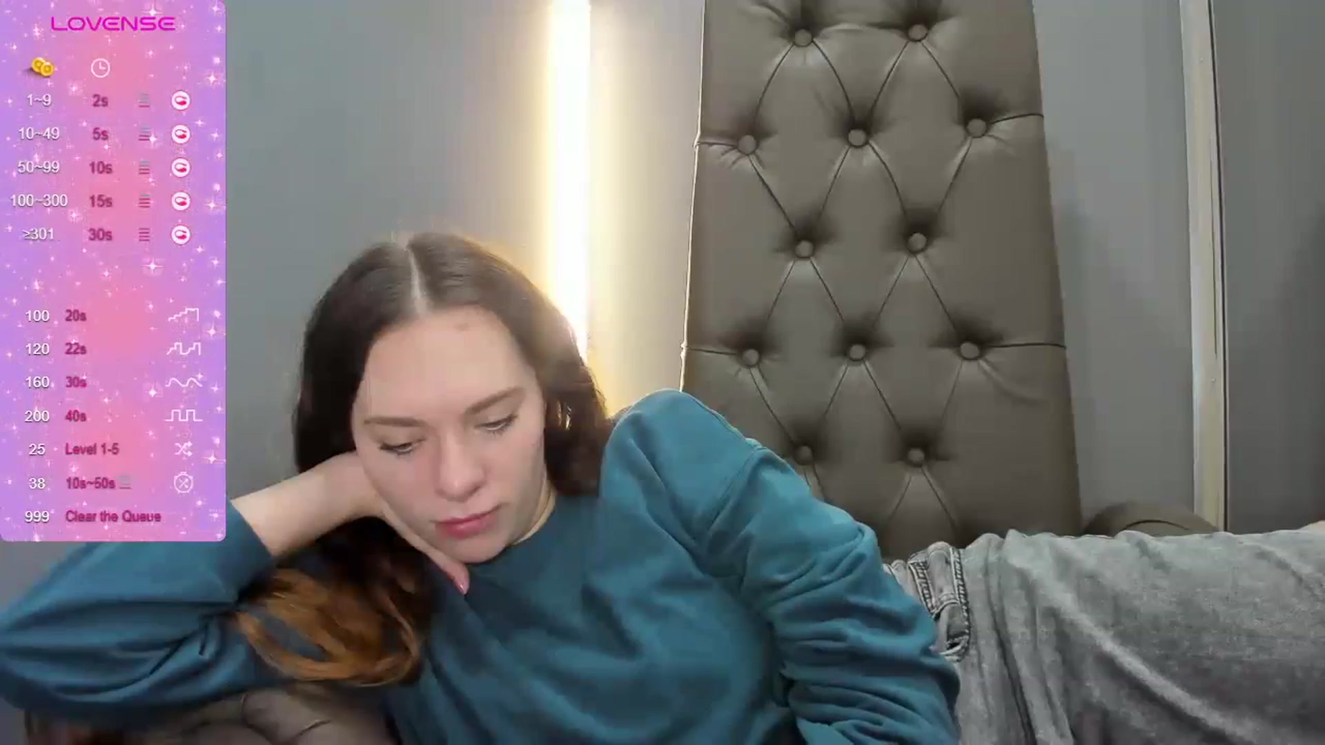 Gallery image thumbnail from Nicole_Kramm's myfreecams stream on, 03/28/2024, 10:46 image 10 of 20