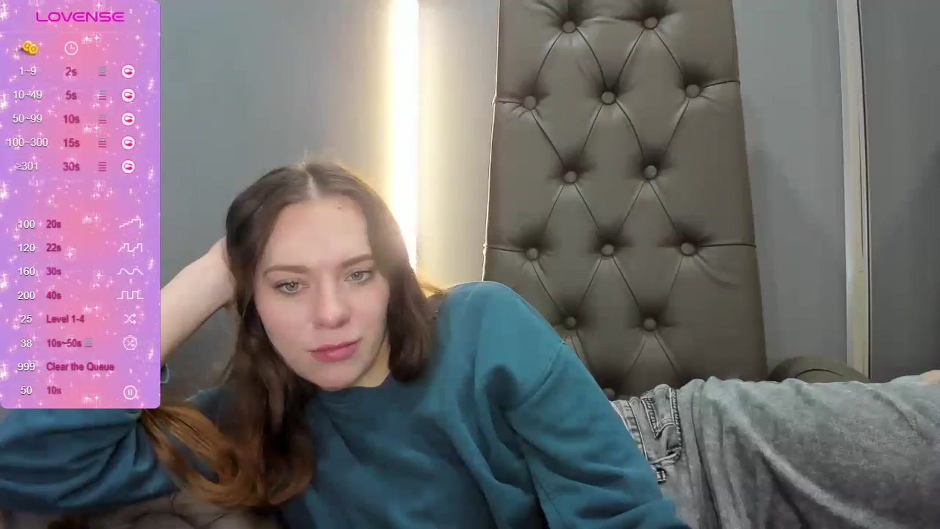 Gallery image thumbnail from Nicole_Kramm's myfreecams stream on, 03/28/2024, 10:46 image 2 of 20