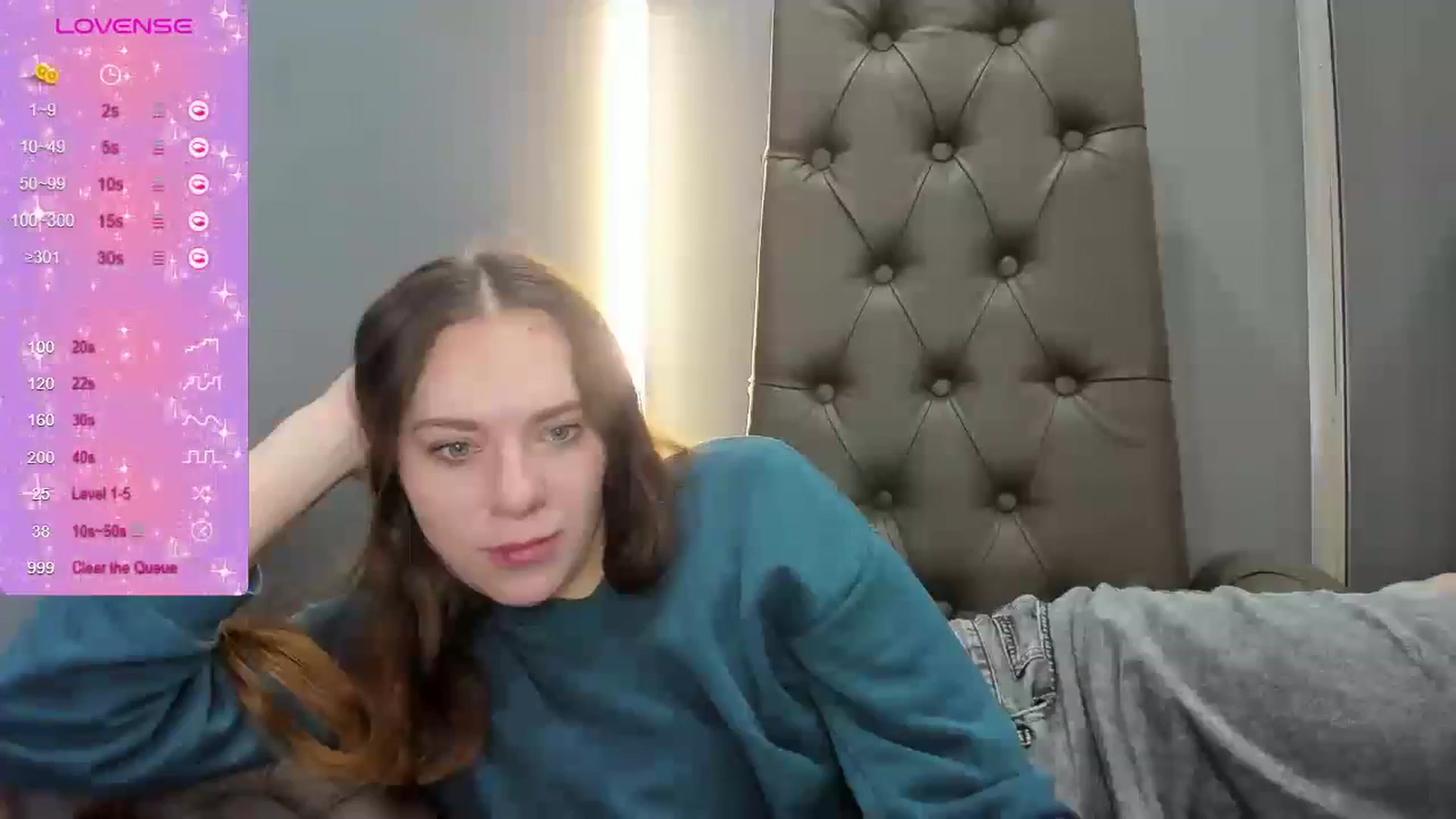 Gallery image thumbnail from Nicole_Kramm's myfreecams stream on, 03/28/2024, 10:46 image 3 of 20