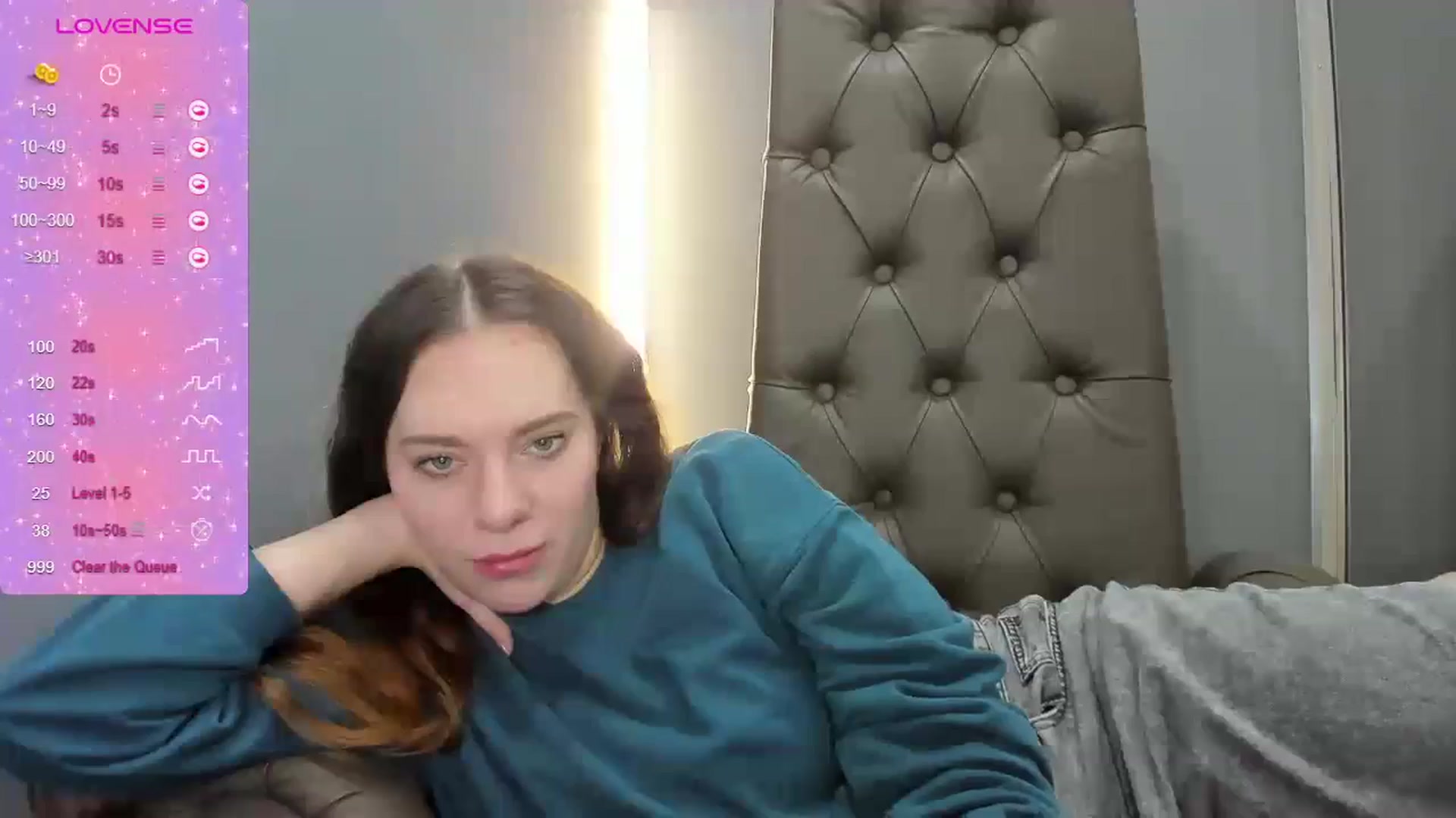 Gallery image thumbnail from Nicole_Kramm's myfreecams stream on, 03/28/2024, 10:46 image 11 of 20
