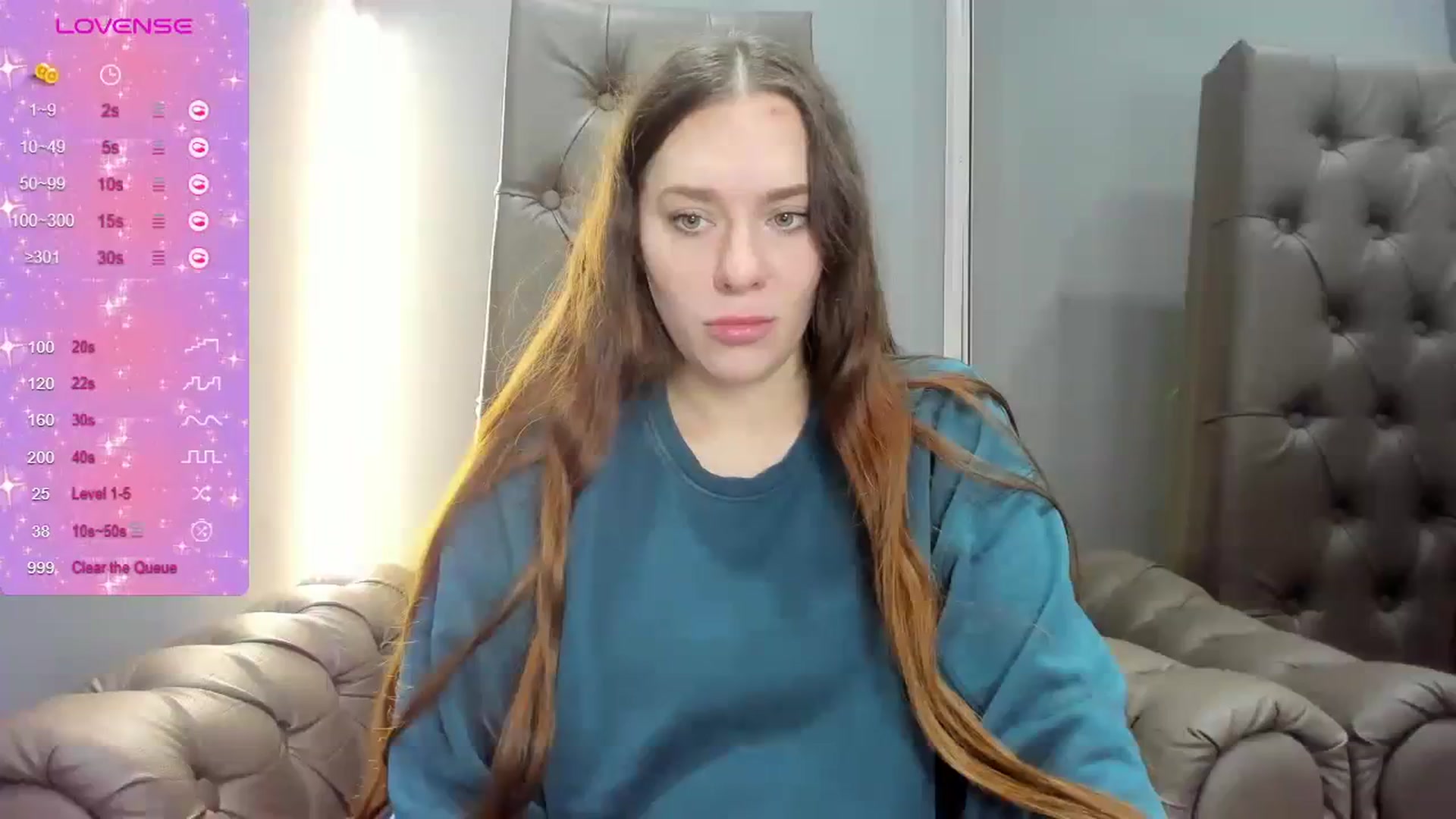Gallery image thumbnail from Nicole_Kramm's myfreecams stream on, 03/28/2024, 12:03 image 18 of 20